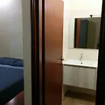 Honey House Apartament *