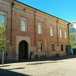 Honey House Parma
