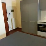 Apartament Honey House