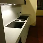 Apartament Honey House