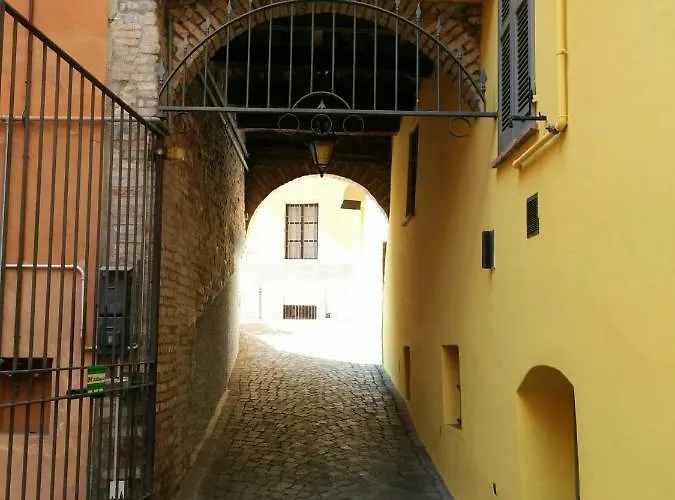 Apartment Honey House