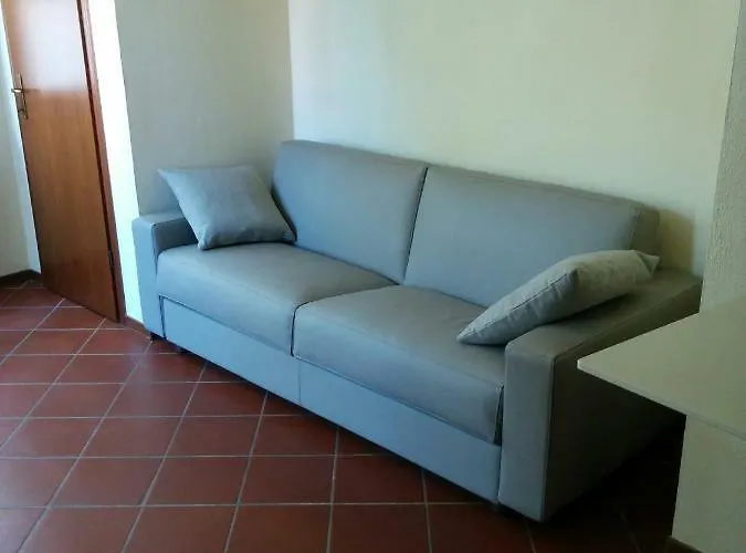 Apartment Honey House Parma