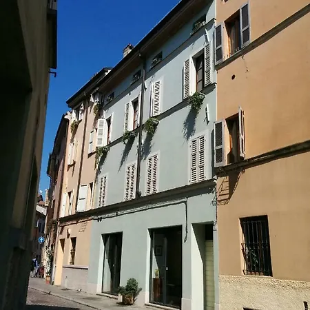 Honey House Apartment