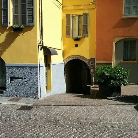 Honey House Apartment